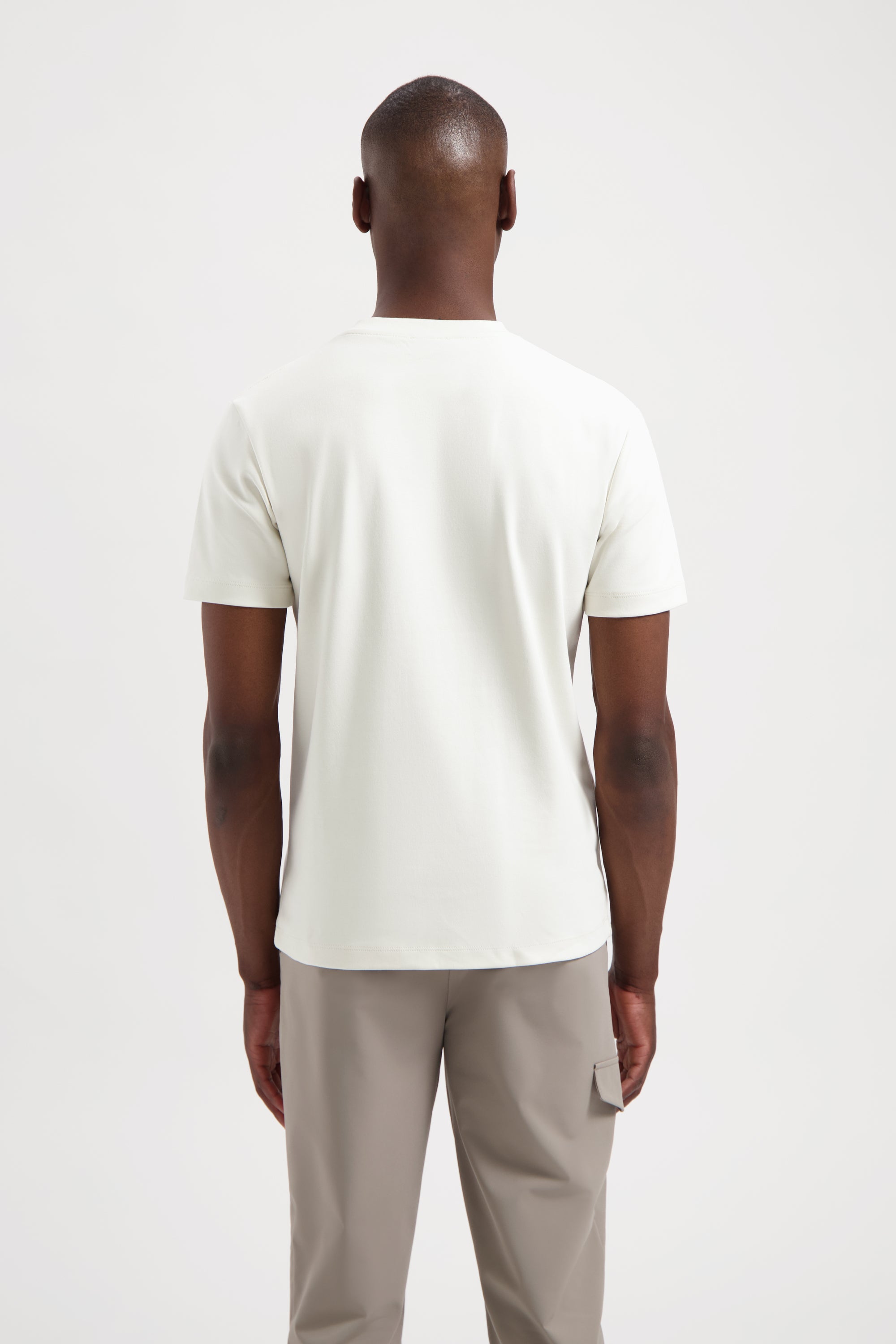 Essential T-Shirt - Ecru 2